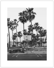 Load image into Gallery viewer, VENICE COURTS