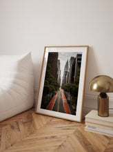 Load image into Gallery viewer, TUDOR CITY