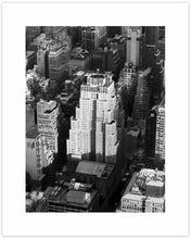 Load image into Gallery viewer, THE NEW YORKER